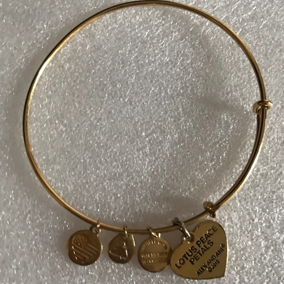 Alex and Ani Expandable Wire Bracelet Lotus Peace Petals - Picture 5 of 8